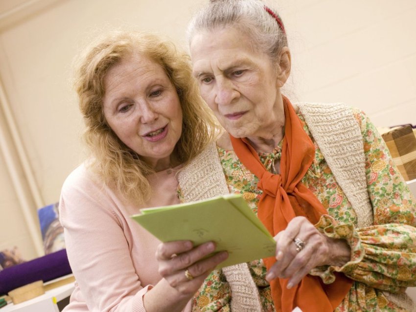 Alzheimers patient and caregiver
