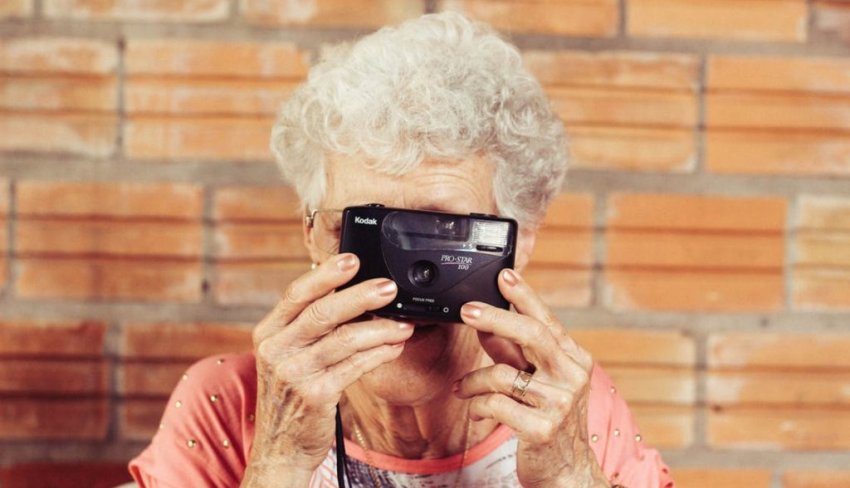Age-vs-Dementia-Cute-Old-lady.jpg