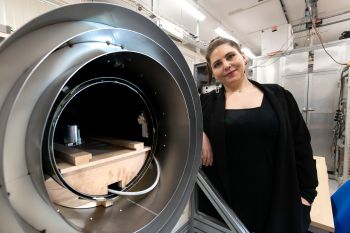 Aikaterini Gialopsou with quantum scanner