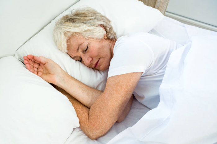 Spiegato il legame tra sonno e Alzheimer