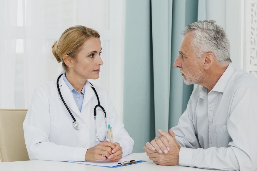 doctor listening patient 