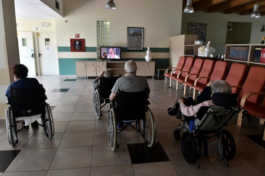 italian nursing home guests reuters