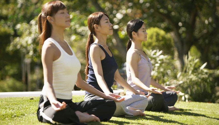 La respirazione yoga aiuta a combattere la depressione grave
