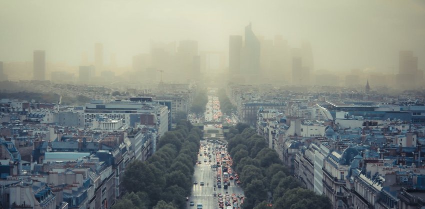 paris under a vault of pollution